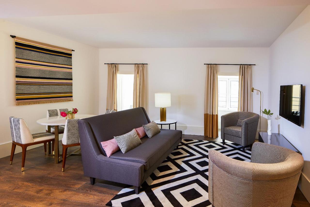 The Lumiares Hotel & Spa - Small Luxury Hotels Of The World Lisboa Kültér fotó A living room at the Hotel Commonwealth